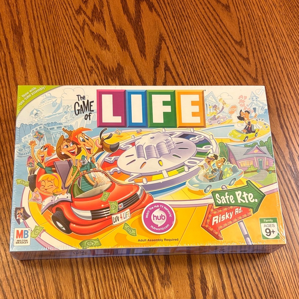 NWT The Game of Life Classic Family Board Game 2007 by Hasbro